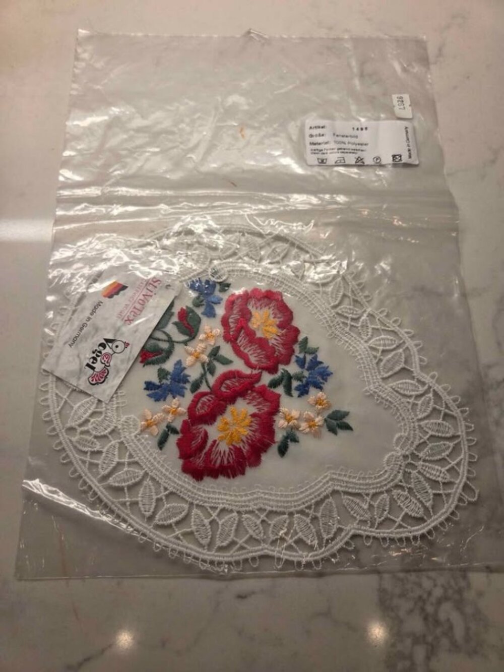 Made in Germany decorative doily in package